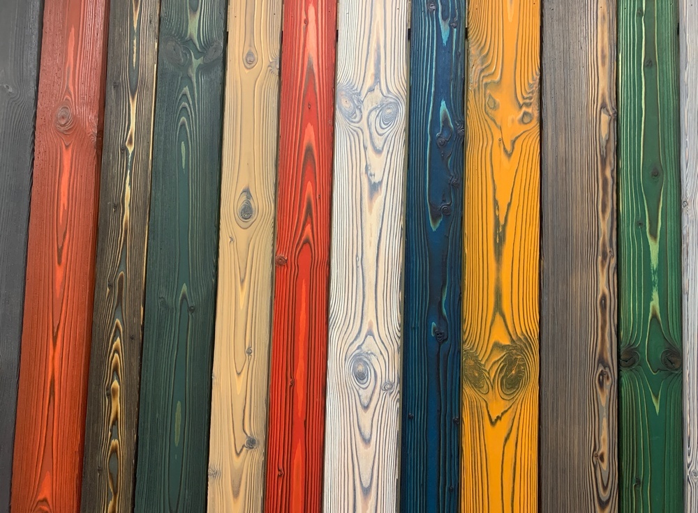 Тонировка древесины красками для внутренних работ