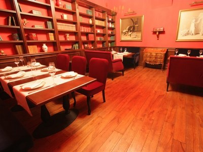 Какое масло выбрать для паркета